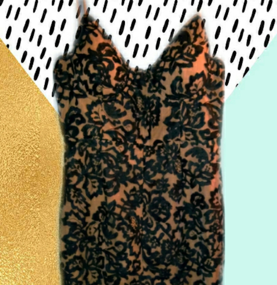 Lovers & Friends V-neck mini dress